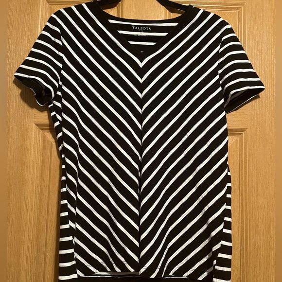 Women’s Talbots Black & White Striped Short Sleeve Top - Picture 1 of 8